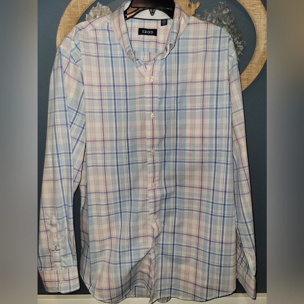 Izod Men's Casual Plaid Shirt - Light Blue and Pink. Sz Large.
